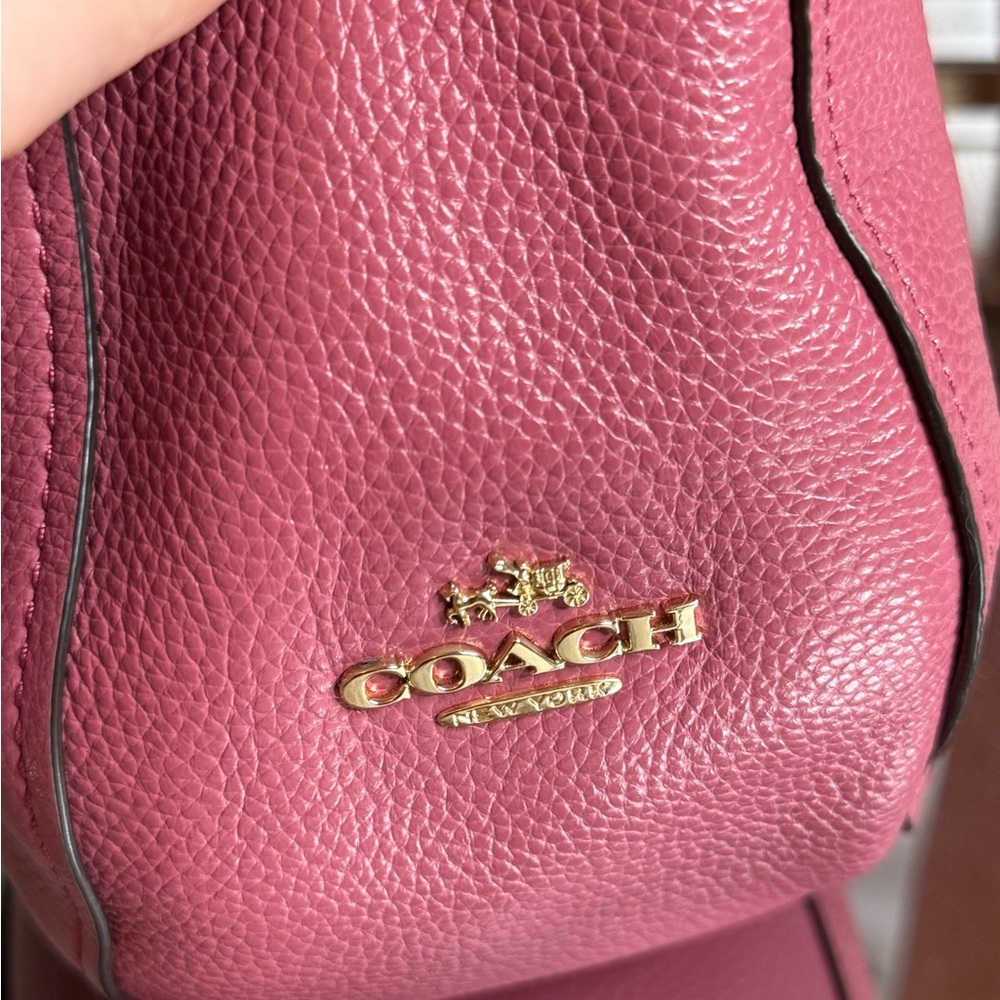 Coach Pink Leather Shoulder Bag with Gold Accents - Picture 2 of 16
